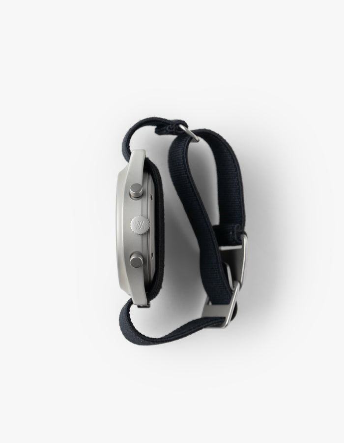 MUS SOLAR C-05 BLACK 40MM + BLACK PARACHUTE STRAP SET