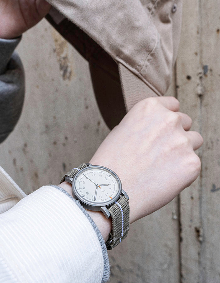 MUS-01 NATURAL 34MM + KHAKI PARACHUTE STRAP SET